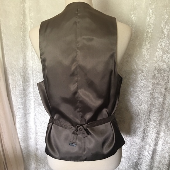 Men’s or ladies Black and silver Vest Size M - Picture 2 of 10